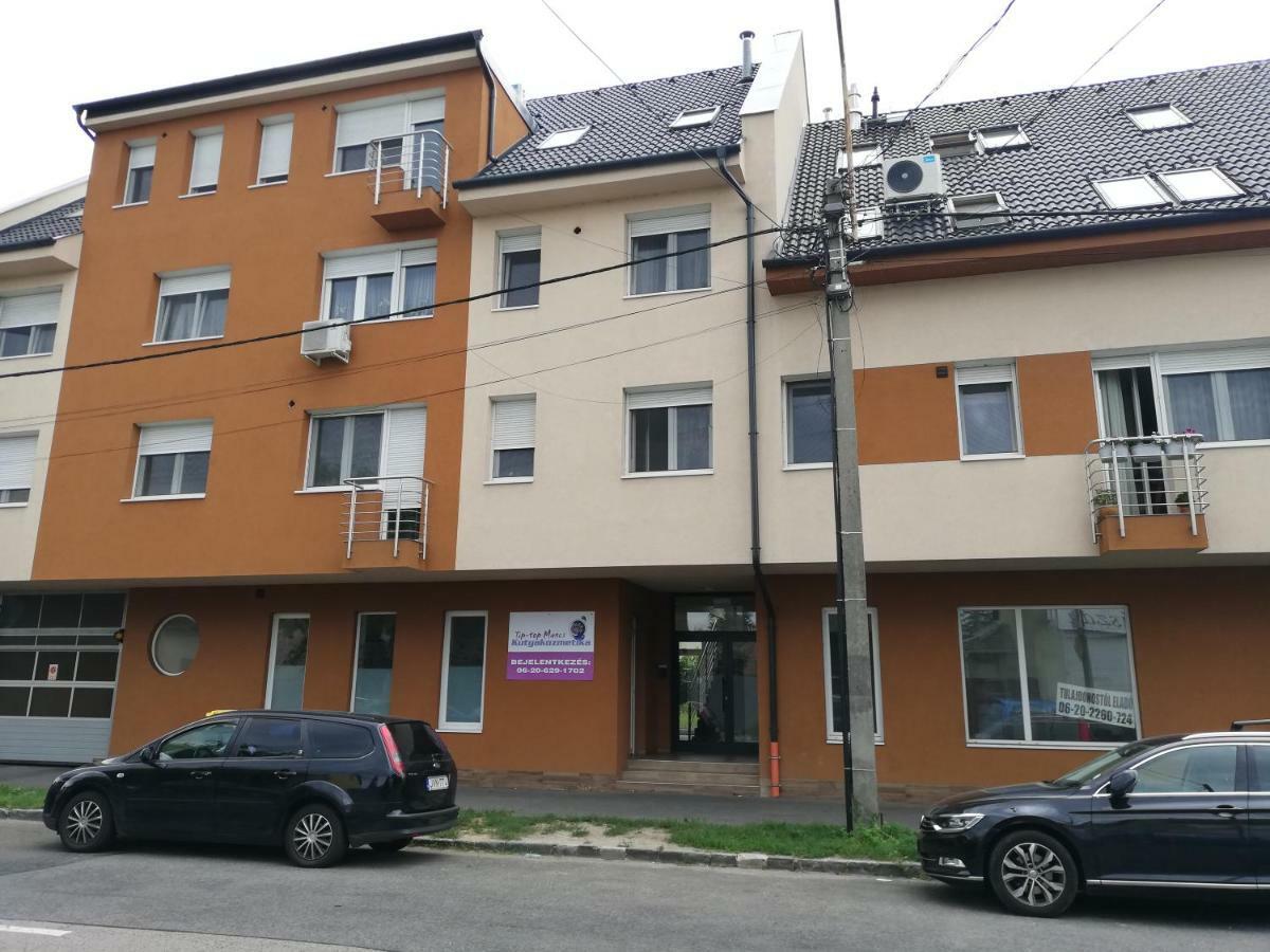 Rediapartmanok Budapest Luaran gambar